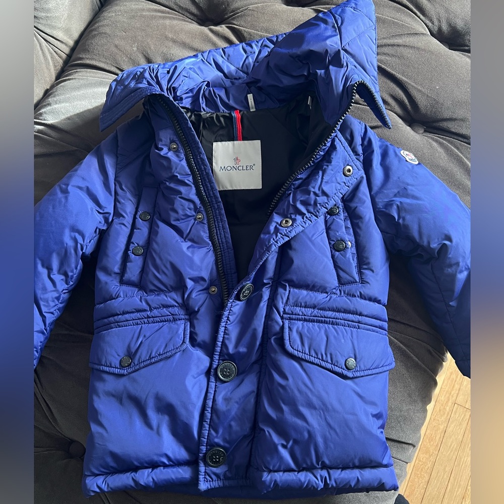 ❄️Moncler Kids Jacket size 4